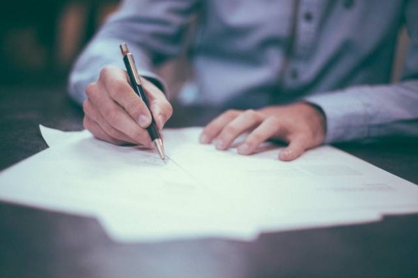 Lettre d'intention d'achat exclusive : un outil juridique pour sécuriser une transaction
